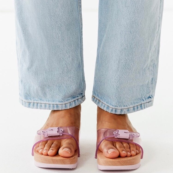 Urban Outfitters x Dr. Scholl’s Original Sandals - Picture 2 of 7